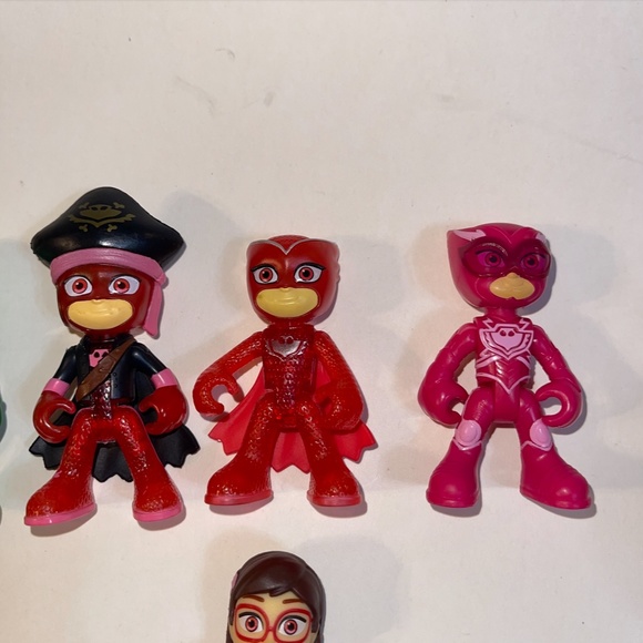 PJ Masks Frog Box Owlette Gekko Amaya Connor Greg Figures Lot 3" - Picture 3 of 9